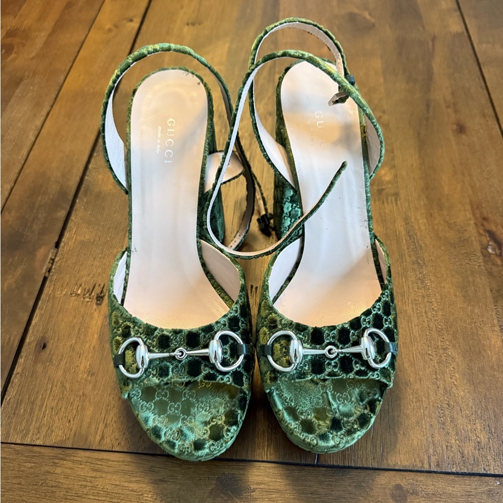 Gucci Olive Velvet Platform Heels - Picture 5 of 10